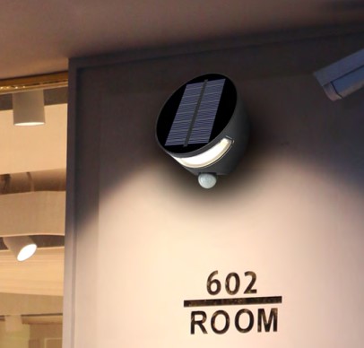 28022 solar powered LED wall light