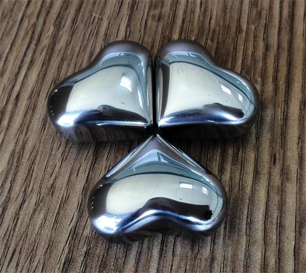 20007 heart stainless steel whisky stone