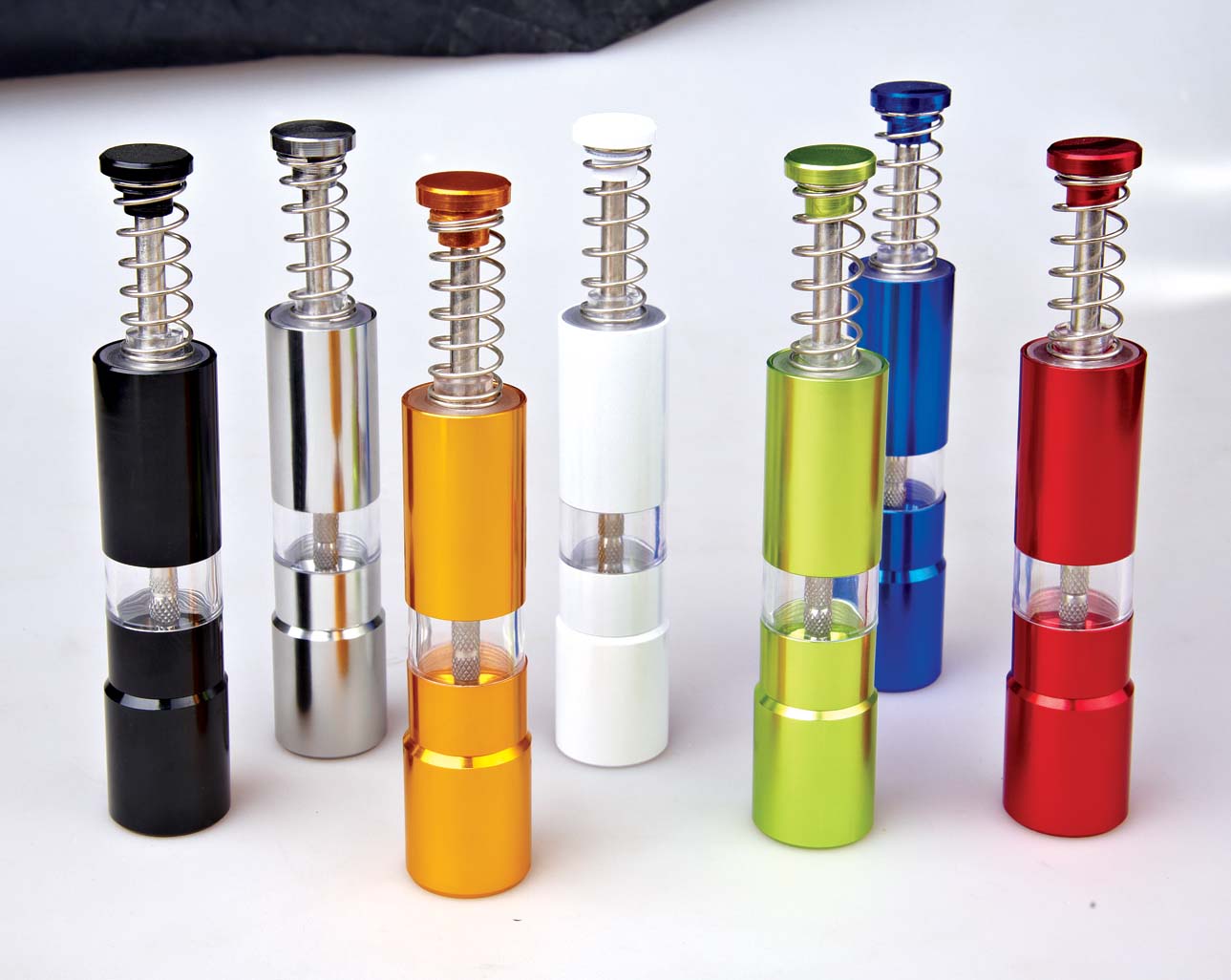 10237 aluminum hand pepper & salt grinder