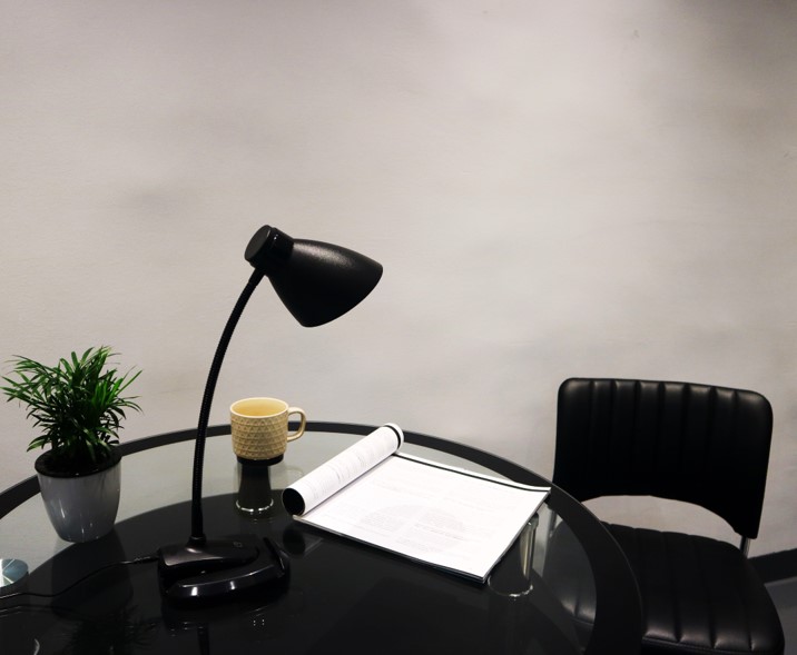 28059 LED table lamp