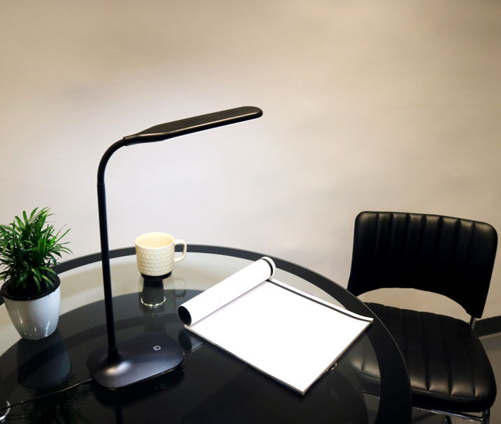 28055 LED table lamp