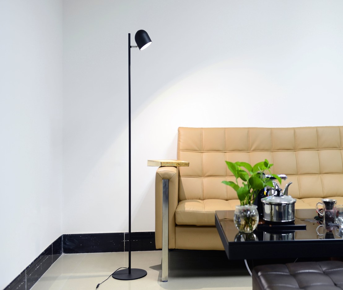 28061 LED floor lamp