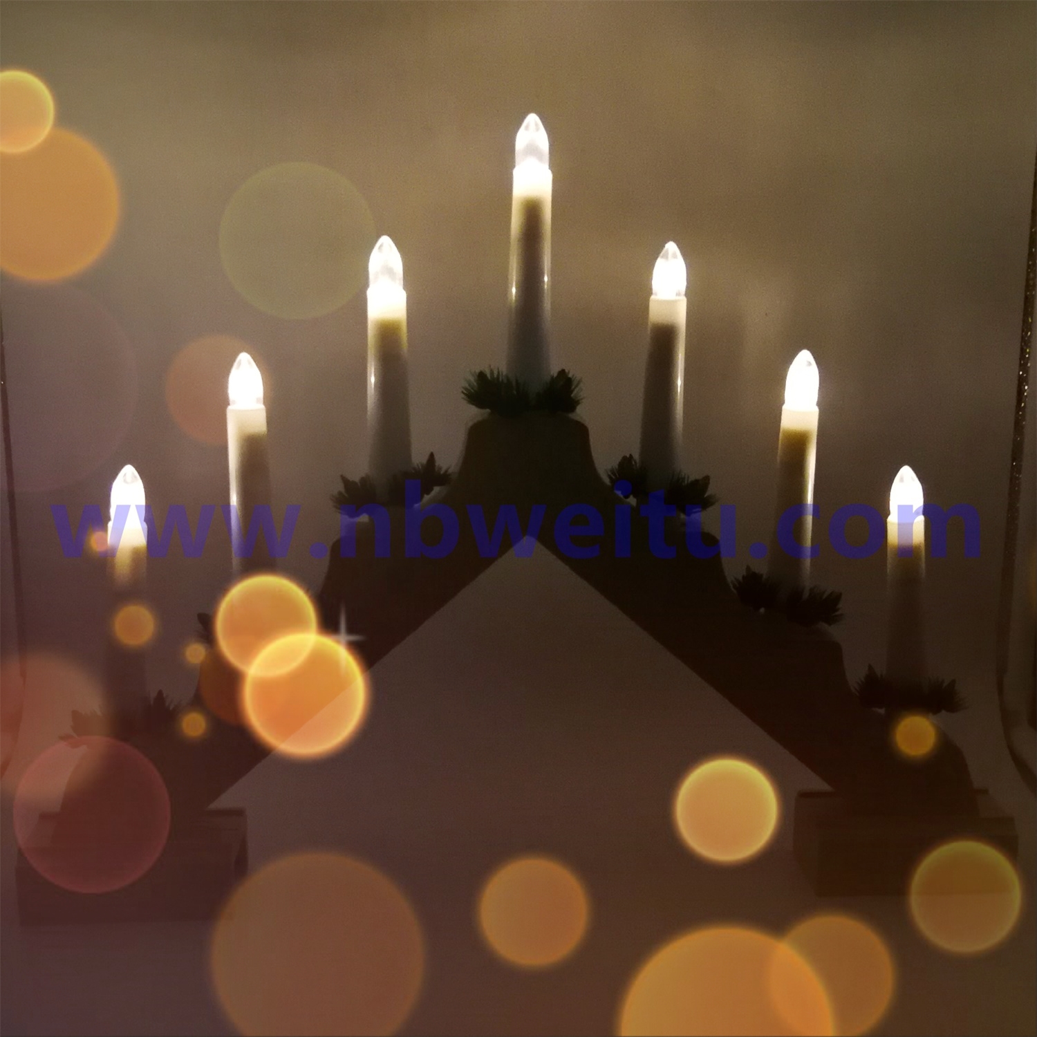 28085 LED Wooden candle stand light