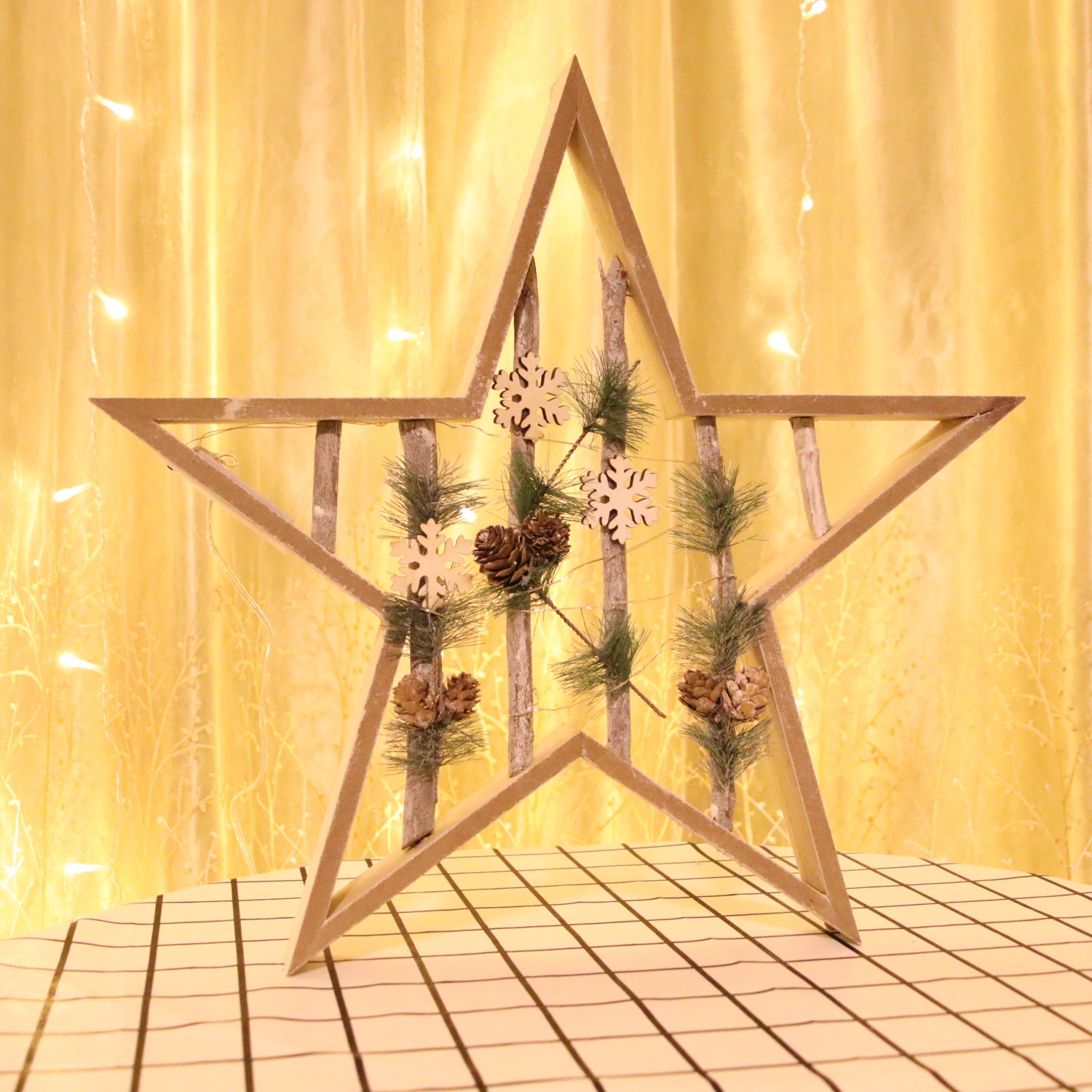 28087  LED Wooden Pentagram light 