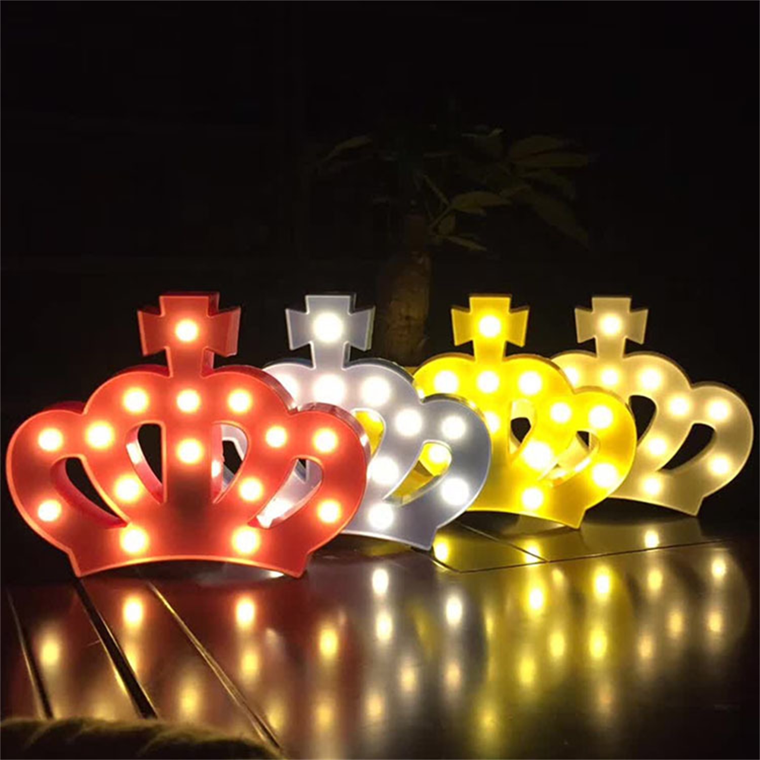28106 Home Decoration Battery Operated Tabletop Crown Shape LED Marquee Night Light 