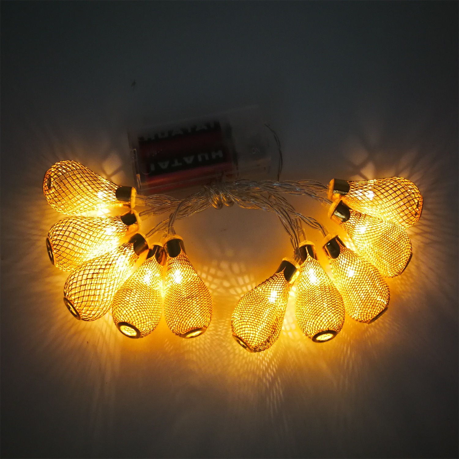 28559 China Wholesale Christmas Decoration LED Golden Lantern Garland String Light 