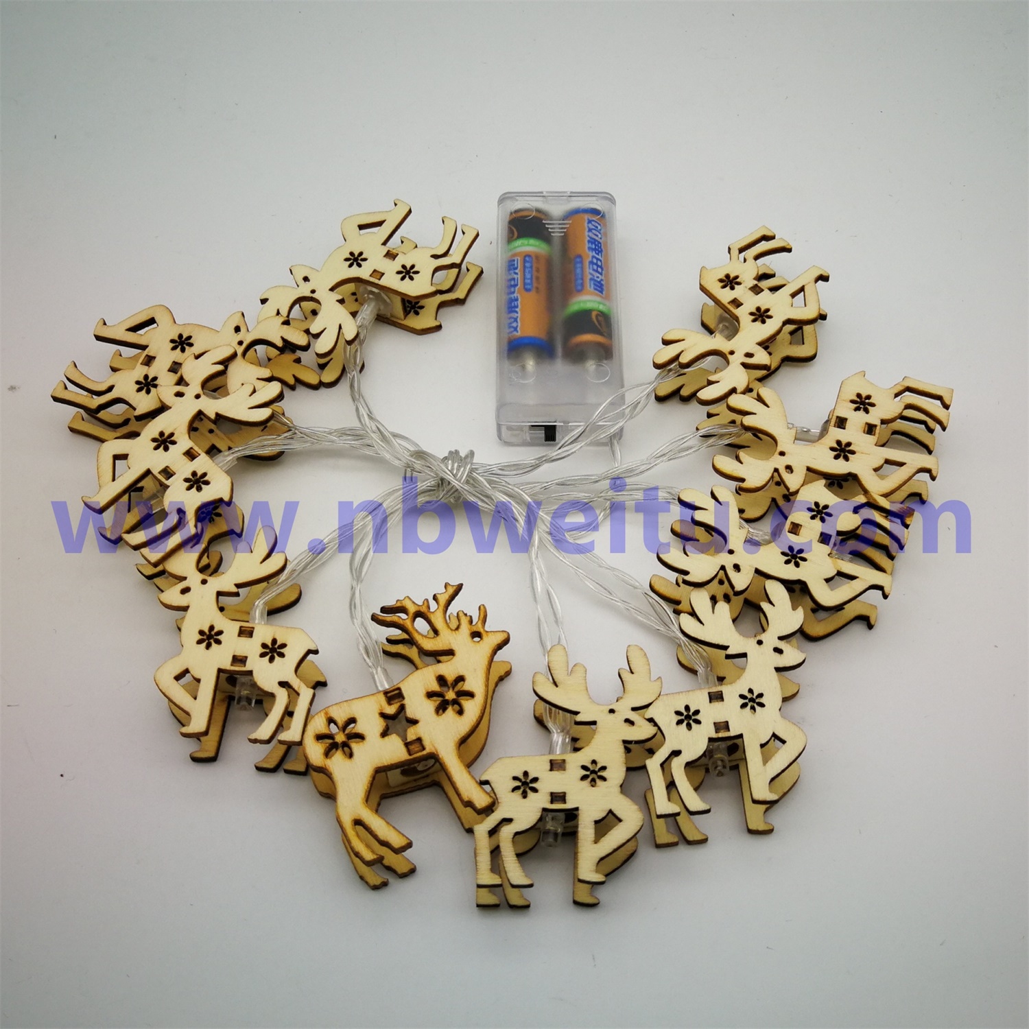 28599 China Supplier Home Decoration LED Wooden Alpaca Pendant Garland String Light 