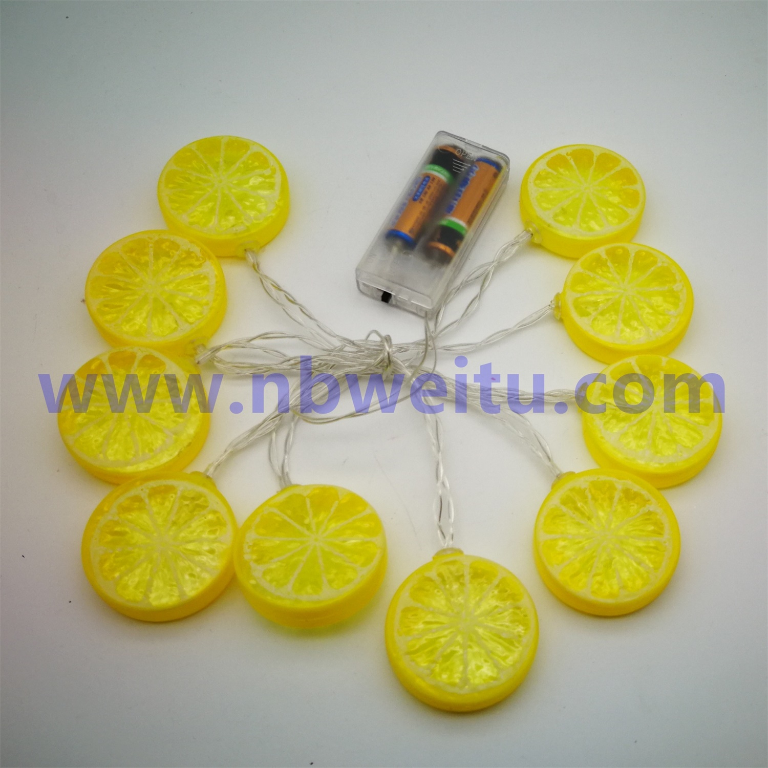 28712 China Wholesale Battery Operated 3W LED Lemon Slice Fruit Pendant String Light 