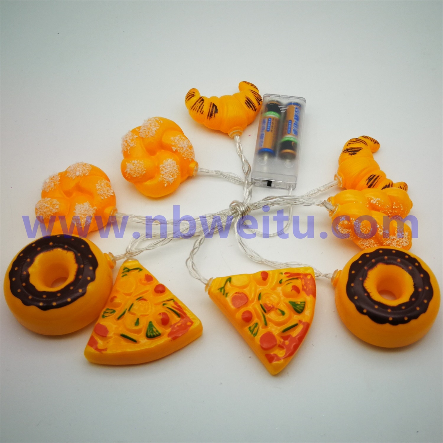 28724 China Supplier 3W Battery Operated Fastfood Decoration LED Bread Pizza LED String Light