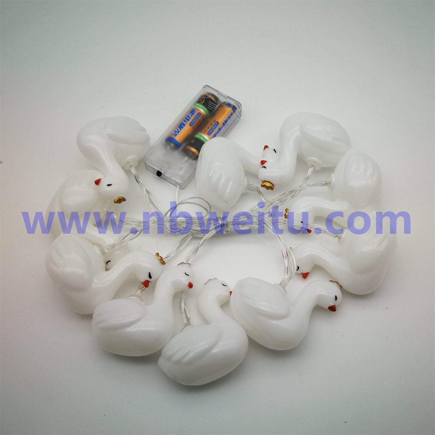 28733 China Manufacture 1.5m 10 LED Swan String Light with IP44 8 Mode Battery Case