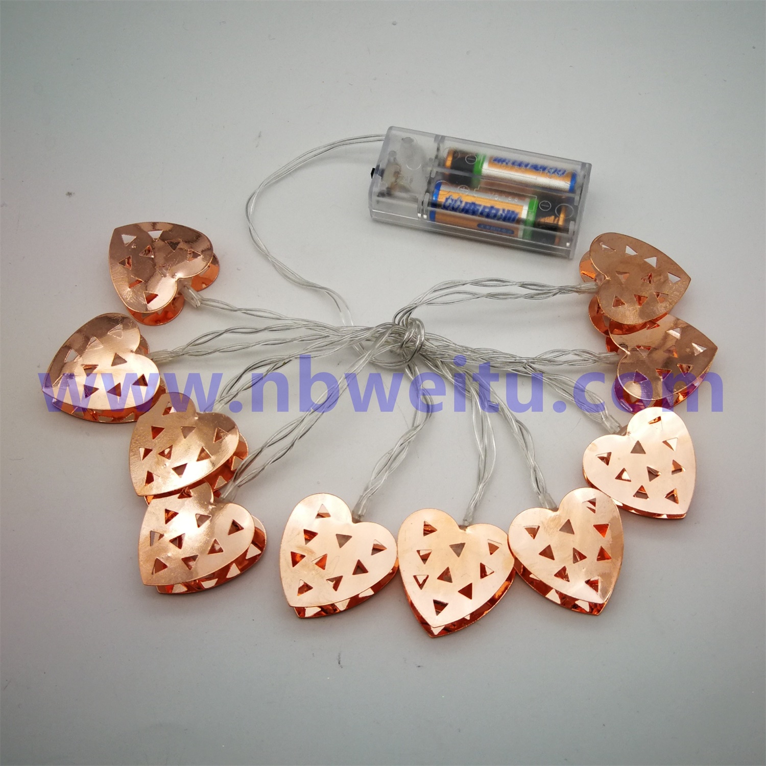 28766 China Supplier Christmas Decoration Light Heart LED Garland Light