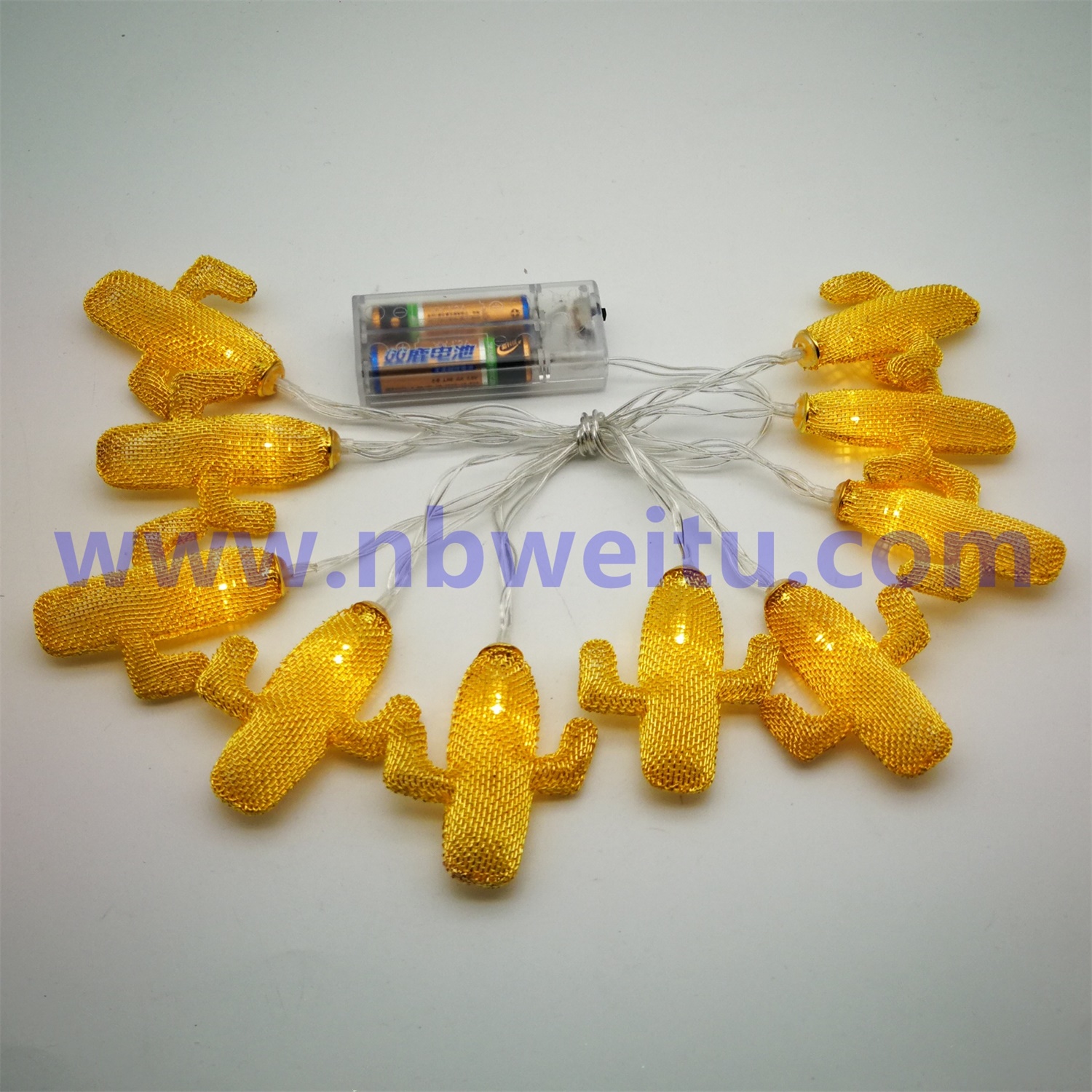 28790 Chinese Supplier 3W IP44 Battery Operated LED Cactus String Light 