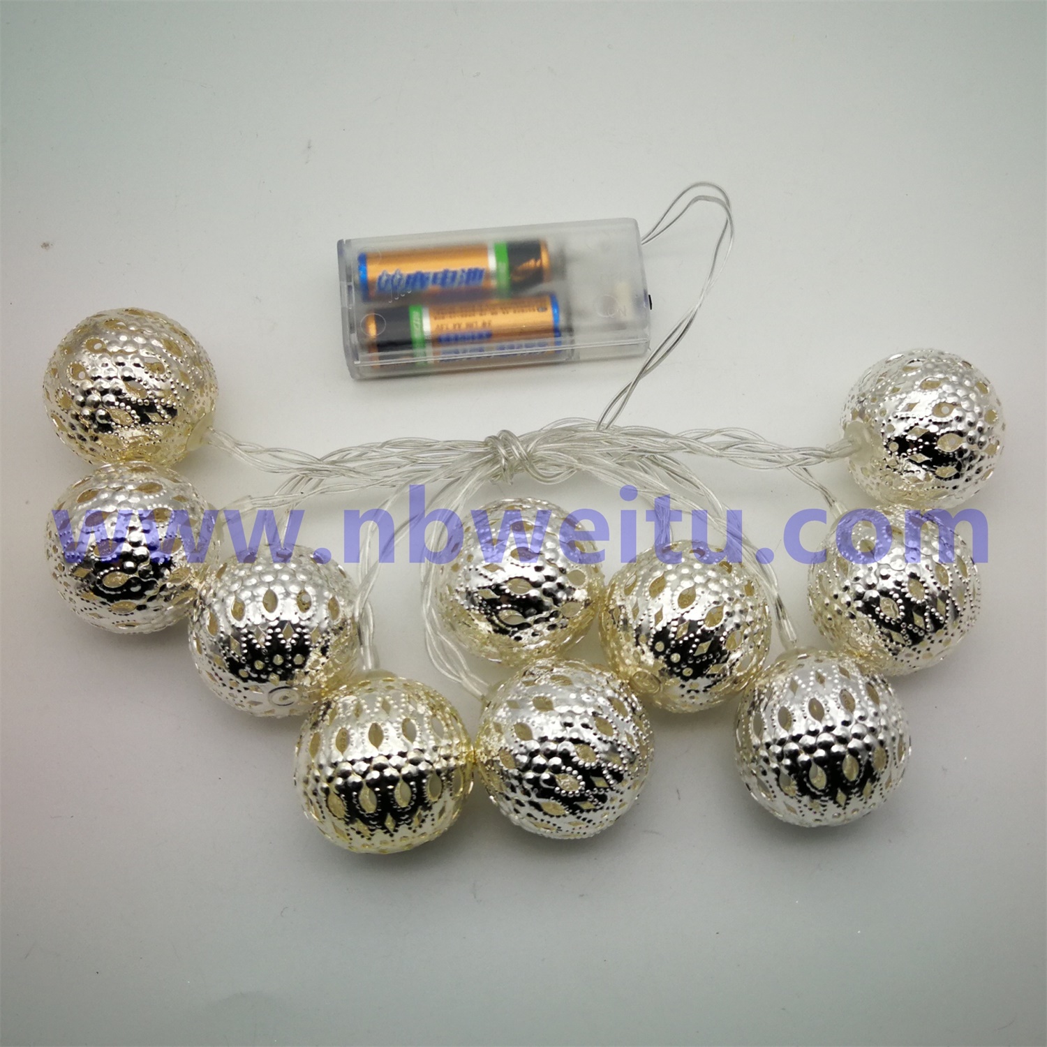 28808 China Wholesale 110V-240V IP44 Moroccan Ball Pendant LED String Light